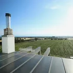 Erytha - Serene Retreat With Views & Garden * Mesimérion