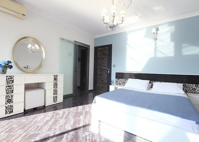 Erytha - Serene Retreat With Views & Garden Villa Mesimérion